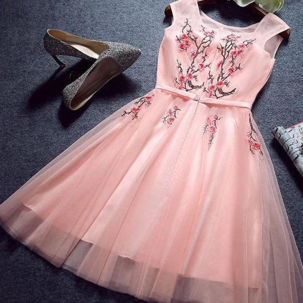 Appliques Homecoming Dress,A Line Homecoming Dresses,Short Prom Dress,Tulle Homecoming Dresses,Prom Dresses For Girls