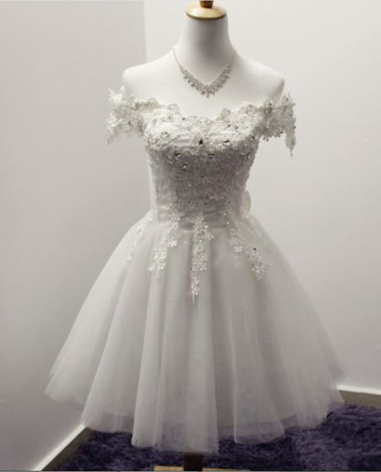 Cute Ball Gown Strapless White Satin Short Homecoming Dress 19th Birthday Outfits